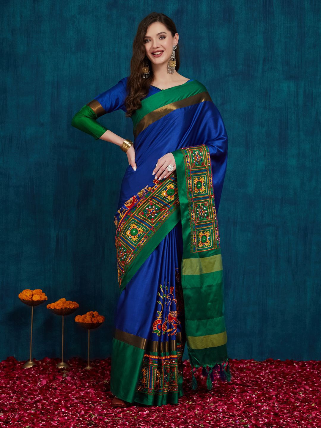 

RAJGRANTH Ethnic Motifs Mirror Work Embroidered Silk Banarasi Saree, Blue