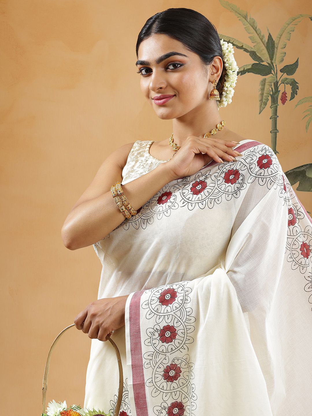 

Kalyan Silks Floral Pure Cotton Kasavu Saree, Off white