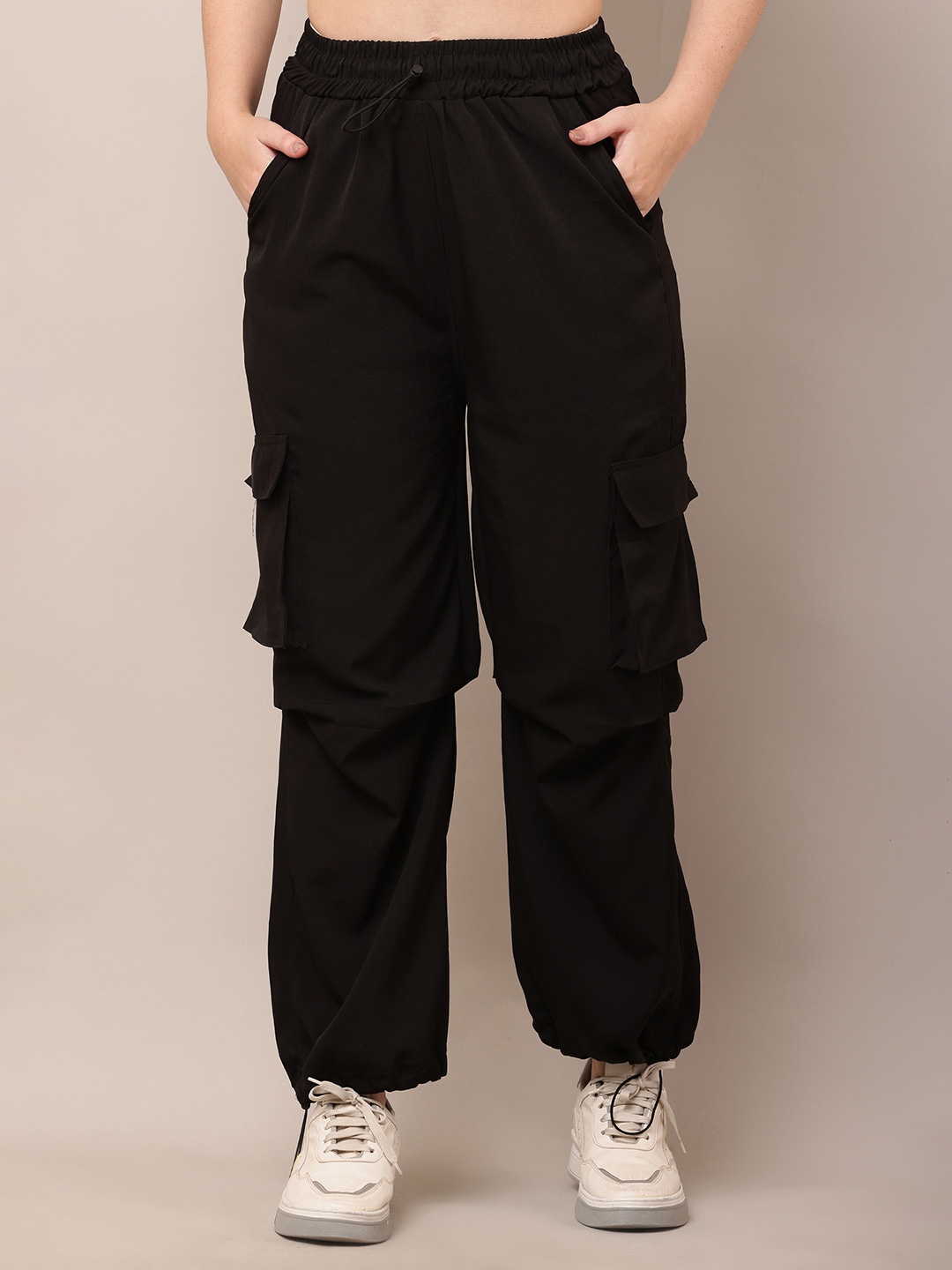 

ZOSIC Women Loose Fit High-Rise Parachute Trousers, Black