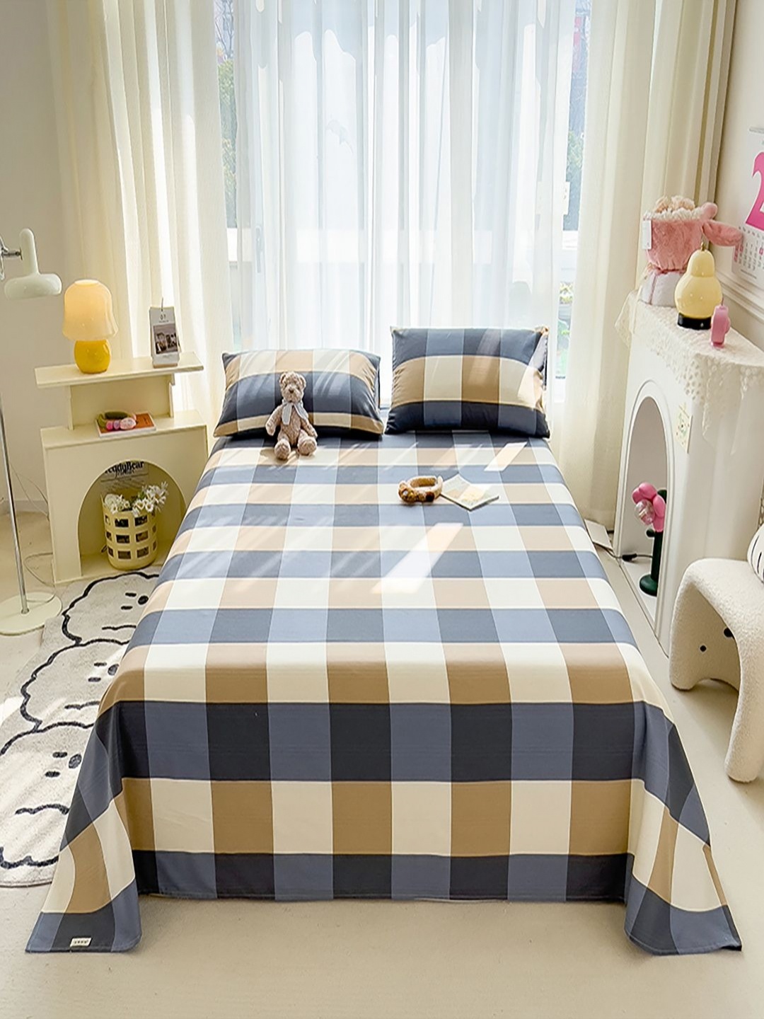 

JC HOME Grey & Brown Checked 140 TC Single Bedsheet Set - 1.60 m x 2.30 m, Beige