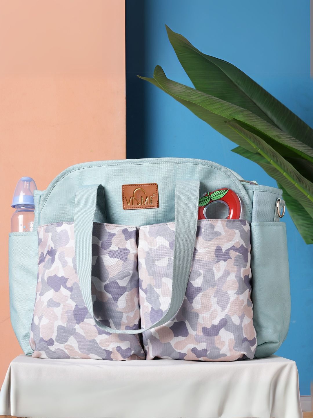 

VISMIINTREND Women Printed Cuddle Carry Tote Diaper Bag, White