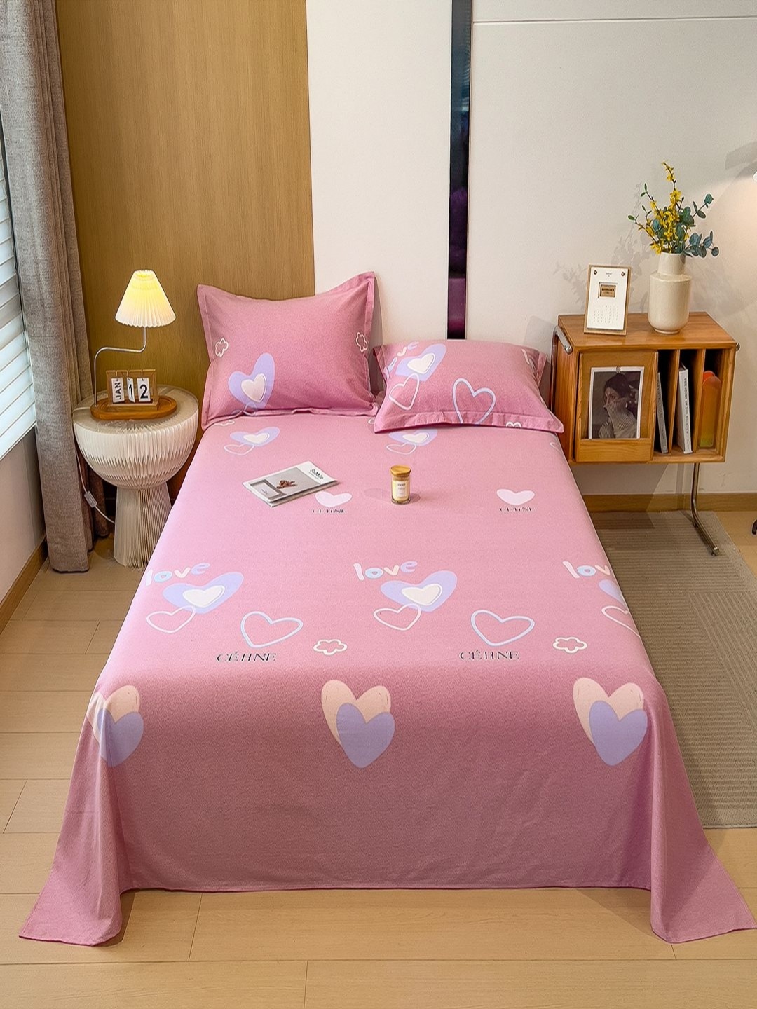 

JC HOME Pink & Purple Printed 140 TC King Bedsheet Set- 2.0 m x 2.3 m