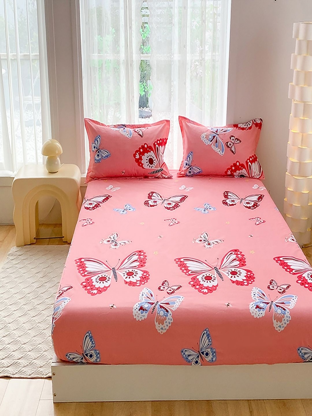 

JC HOME Pink & Blue Graphic 140 TC Fitted Single Bedsheet Set 1.2 m x 2.0 m