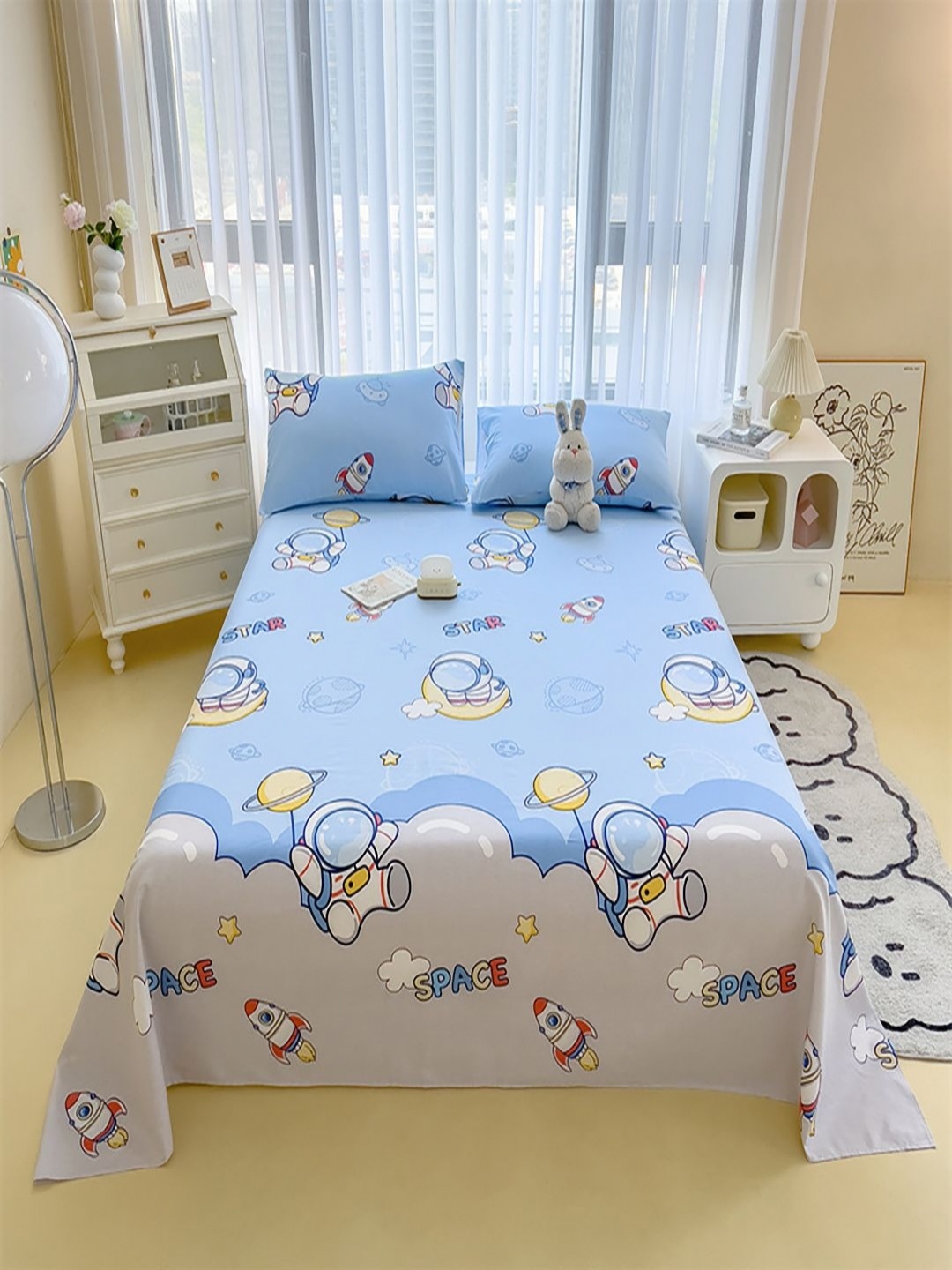 

JC HOME Blue & Yellow Printed Cotton 220 TC King Size Bedsheet Set 2.0 m x 2.30 m