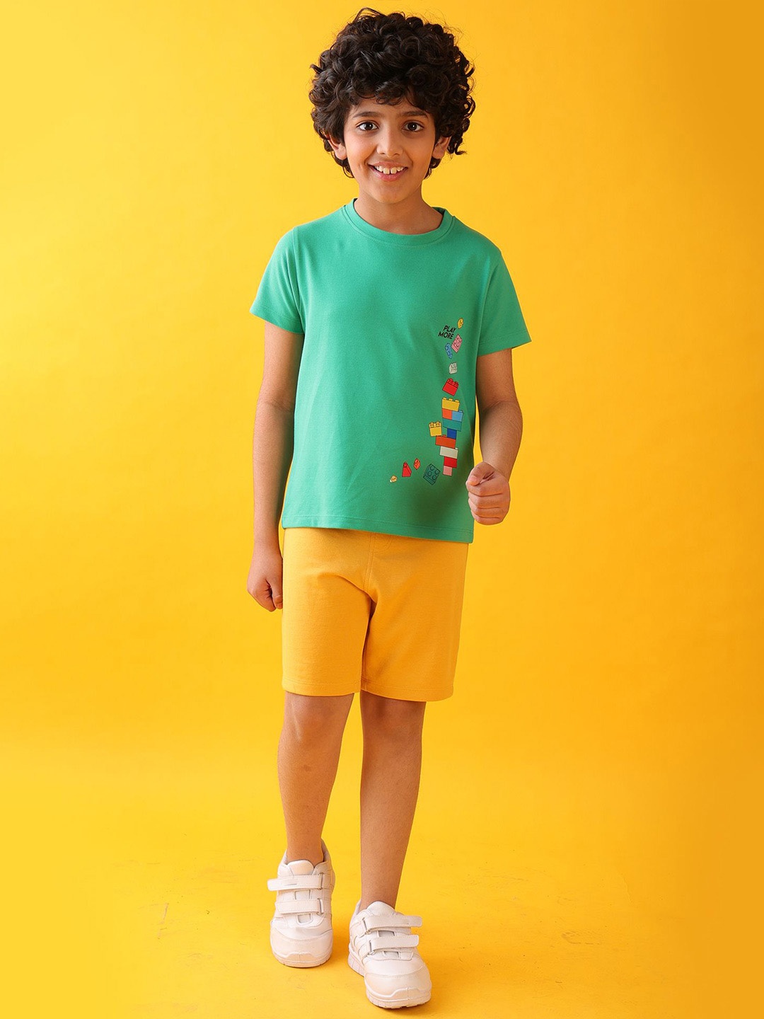 

Anthrilo Boys Printed Round Neck Pure Cotton T-shirt With Shorts, Green