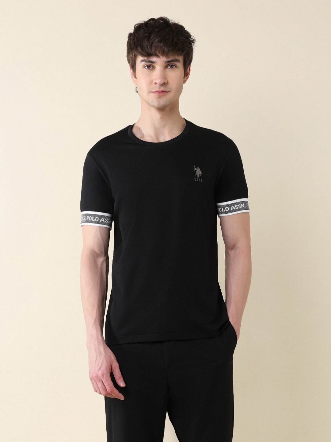 

U.S. Polo Assn. Men Solid Round Neck Slim Fit T-shirt, Black