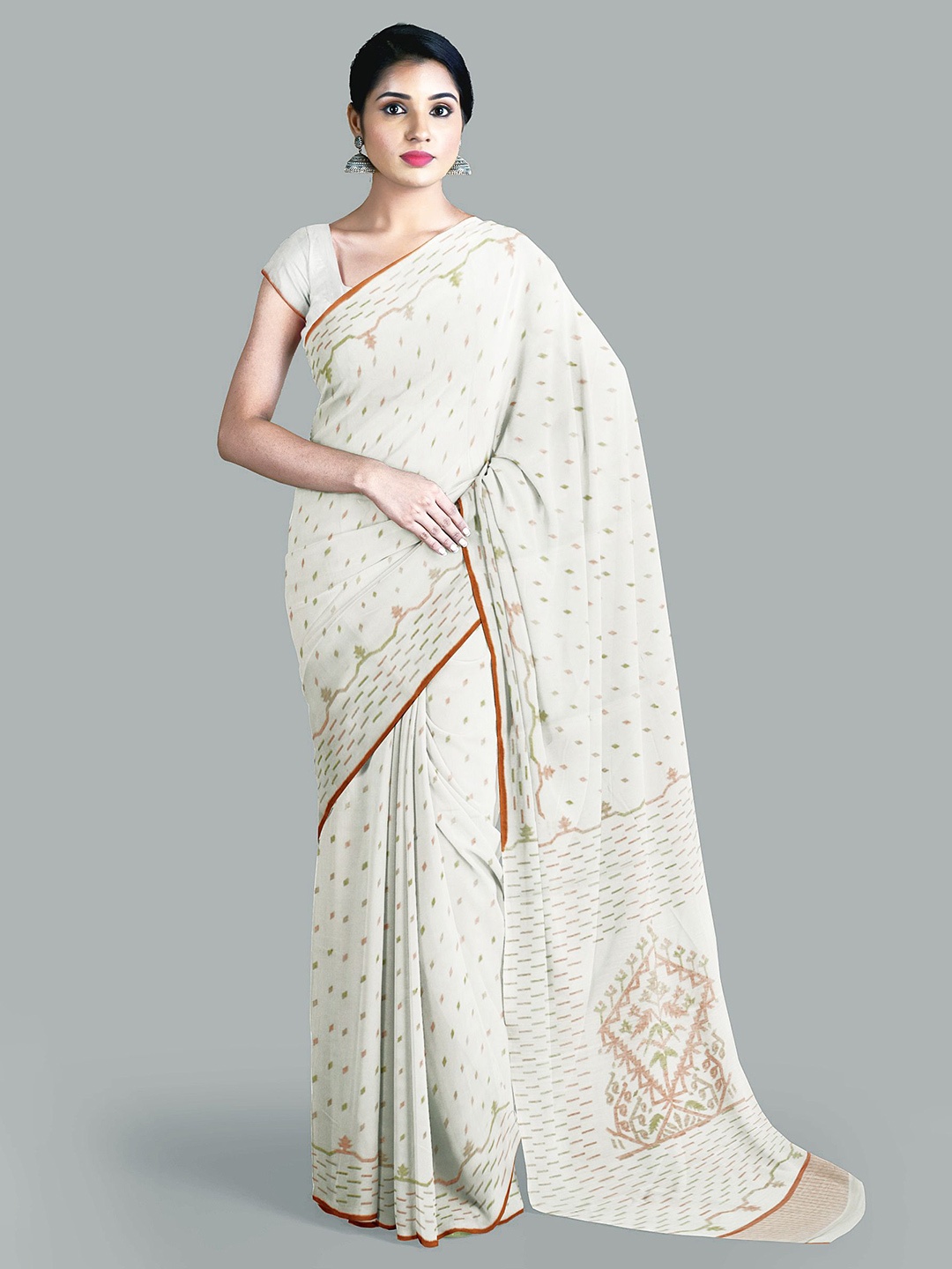

The Chennai Silks Geometric Printed Sambalpuri Saree, Off white