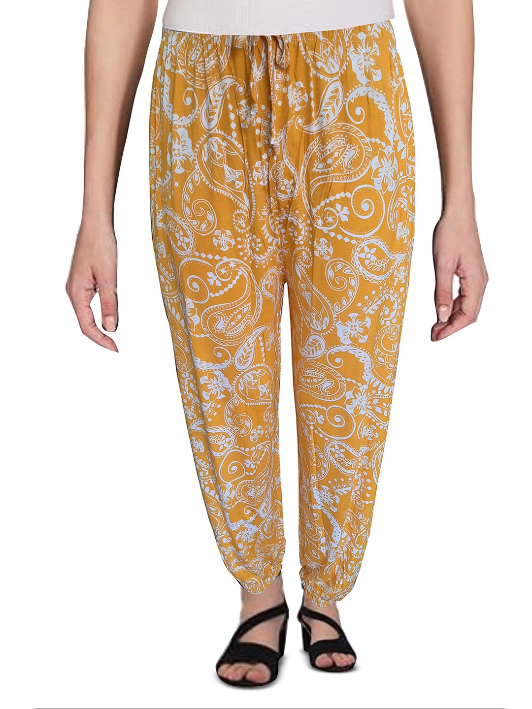 

BAESD Women Floral Printed Low-Rise Pyjamas, Yellow