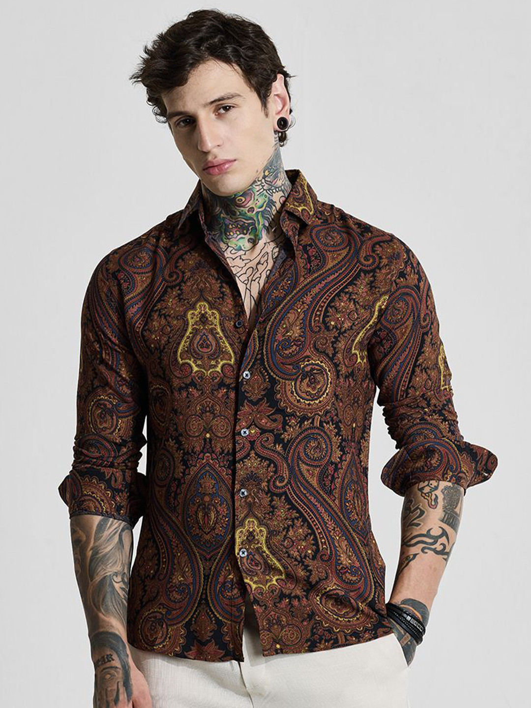 

Snitch Men India Slim Fit Spread Collar Ethnic Motifs Printed Casual Shirt, Brown