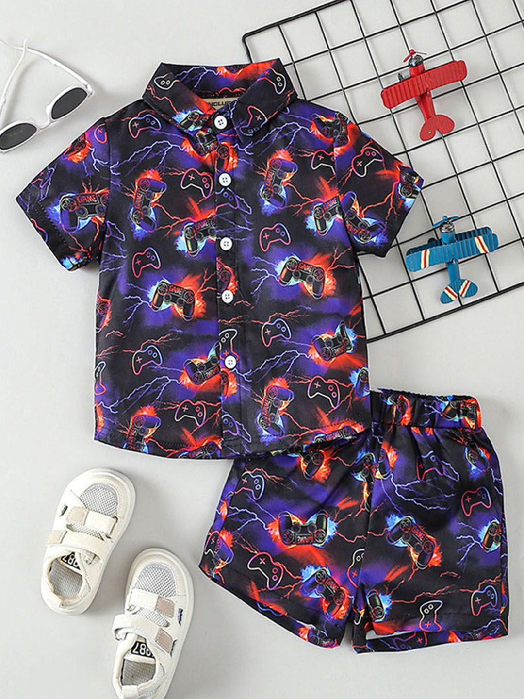 

INCLUD Boys Graphics Printed Spread Collar Shorts Sleeve Shirt With Elasticated Shorts, Navy blue