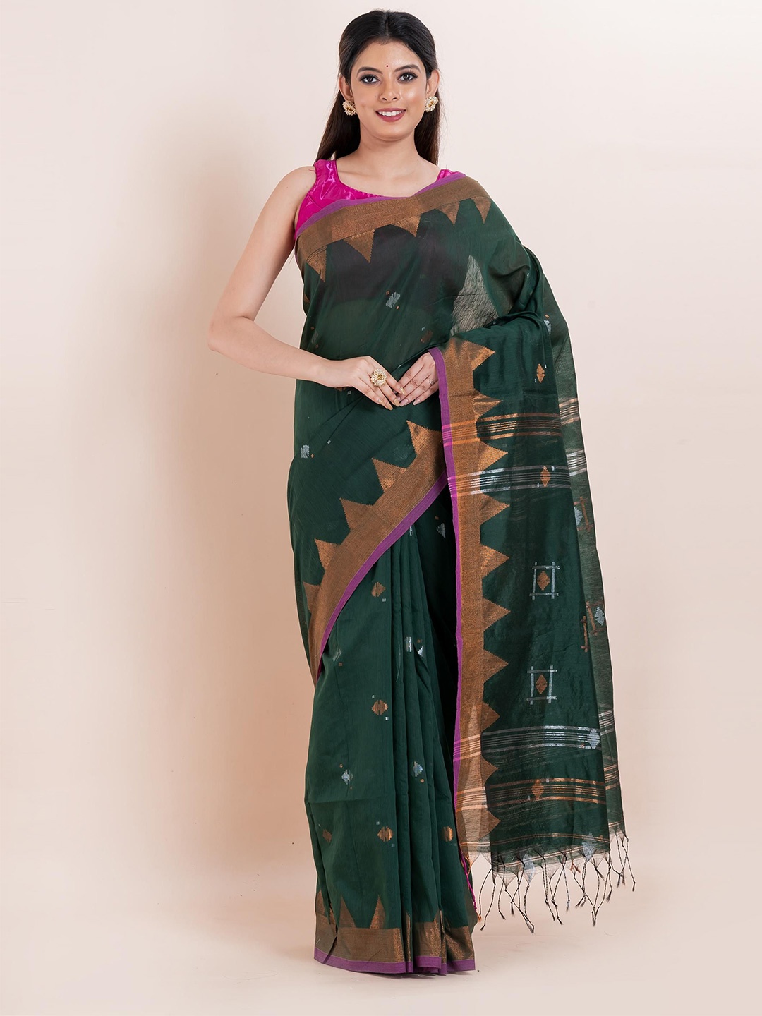 

PUKU Woven Design Saree, Green