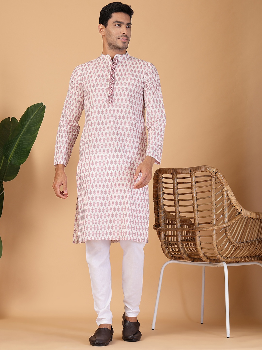 

FABRIC FITOOR Floral Printed Thread Work Band Collar Pure Cotton Straight Kurta, Pink