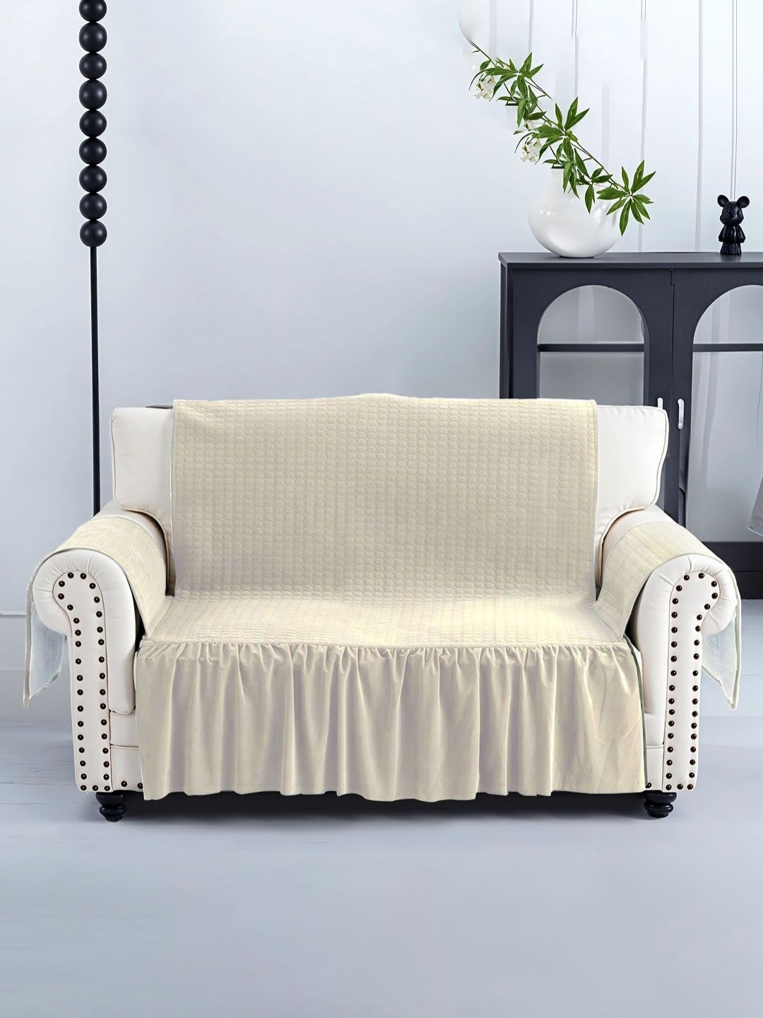 

Myntra Elegant Homes Cream-Coloured Velvet 3 Seater Sofa Cover With Arms