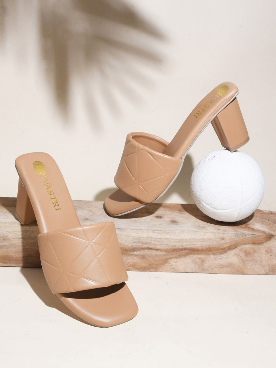 

DIVASTRI Women Textured Block Heels Sandals, Beige