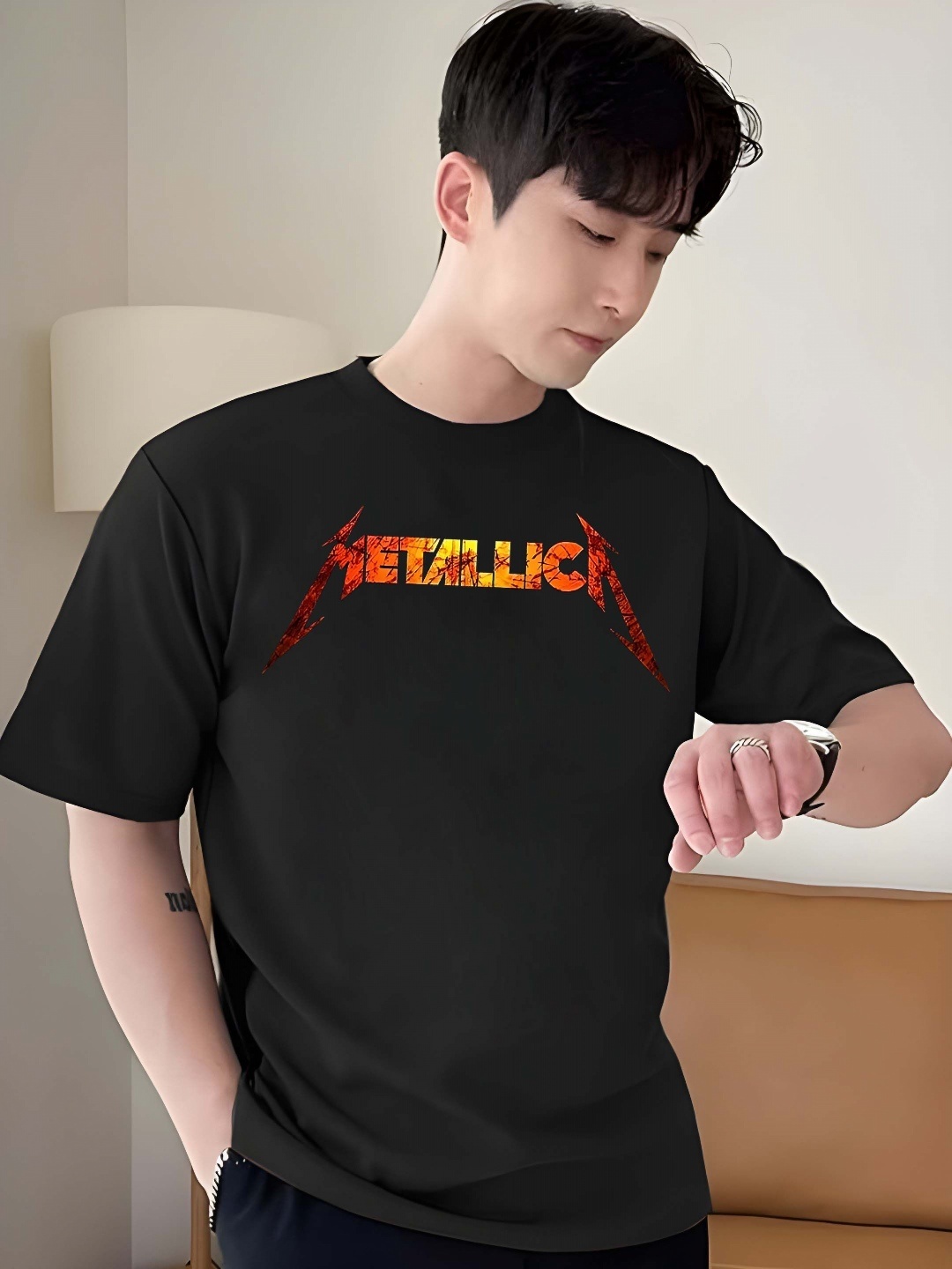 

THE BEETEL HOUSE Men Graphic Printed Round Neck Cotton Oversized T-shirt, Black