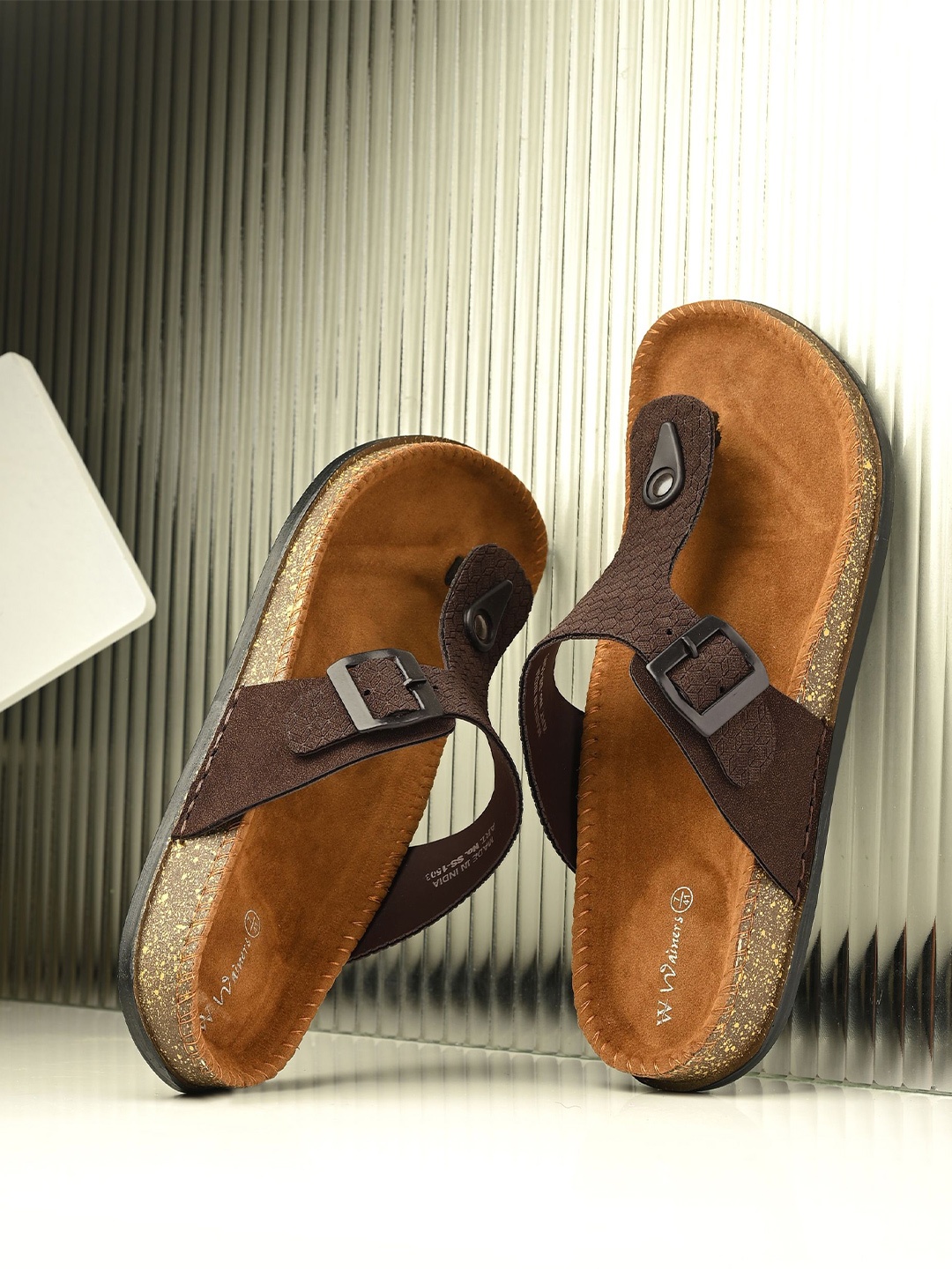 

WAINERS Men Leather Comfort Sandals, Brown