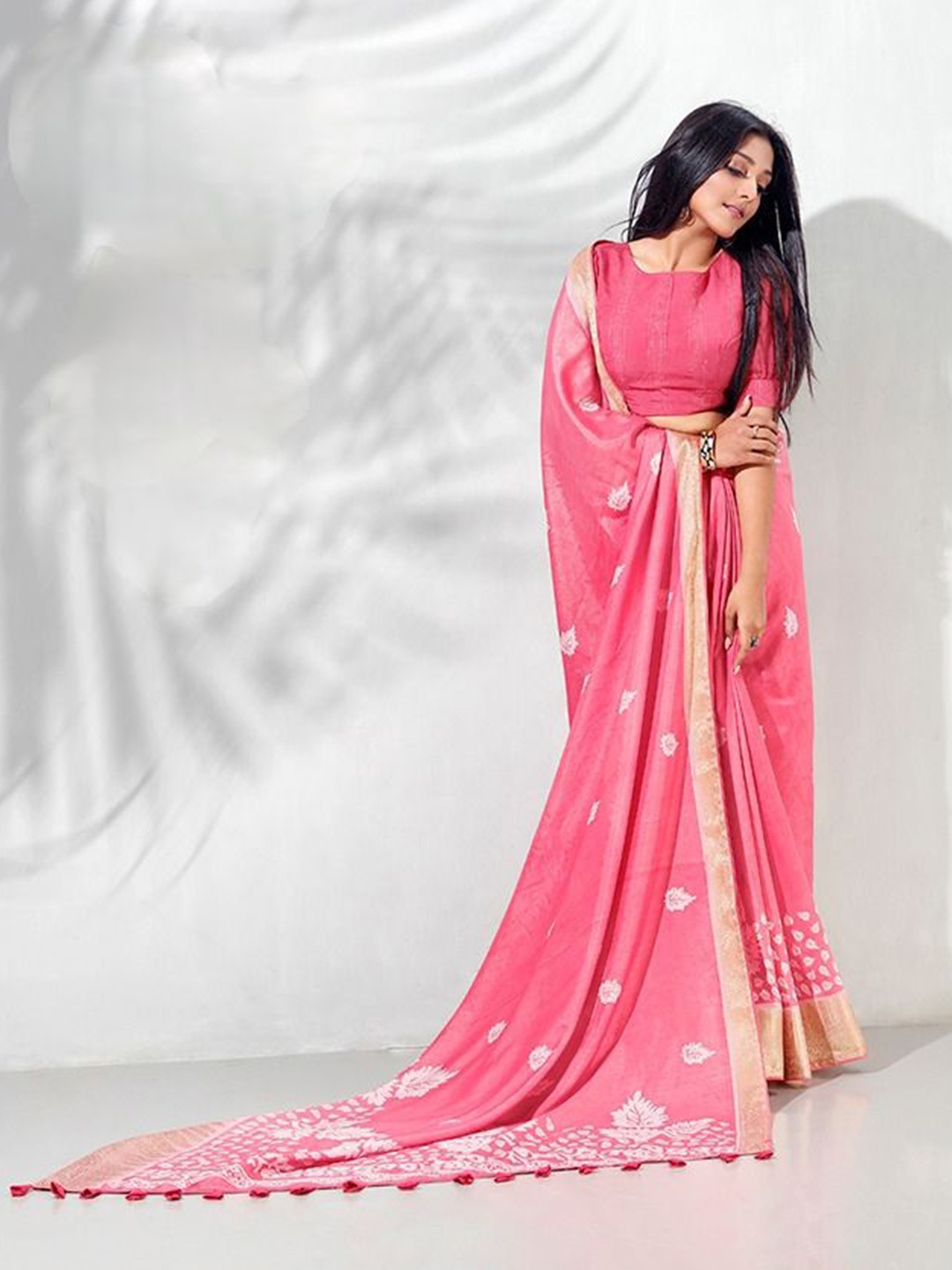 

Swaranjali Woven Design Zari Muga Saree, Peach