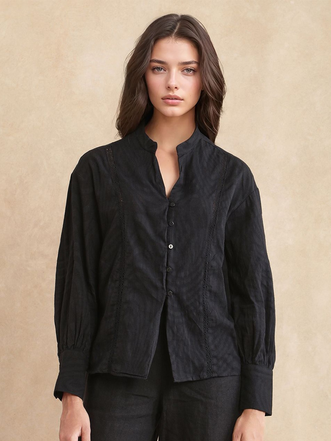 

RAREISM Janmax Primary Black Mandarin Collar Cotton Top