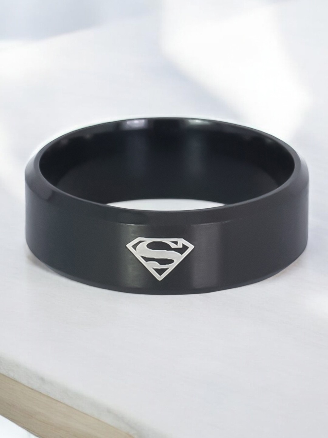 

The Roadster Lifestyle Co. Men Superman Broad Fashion Ring, Black