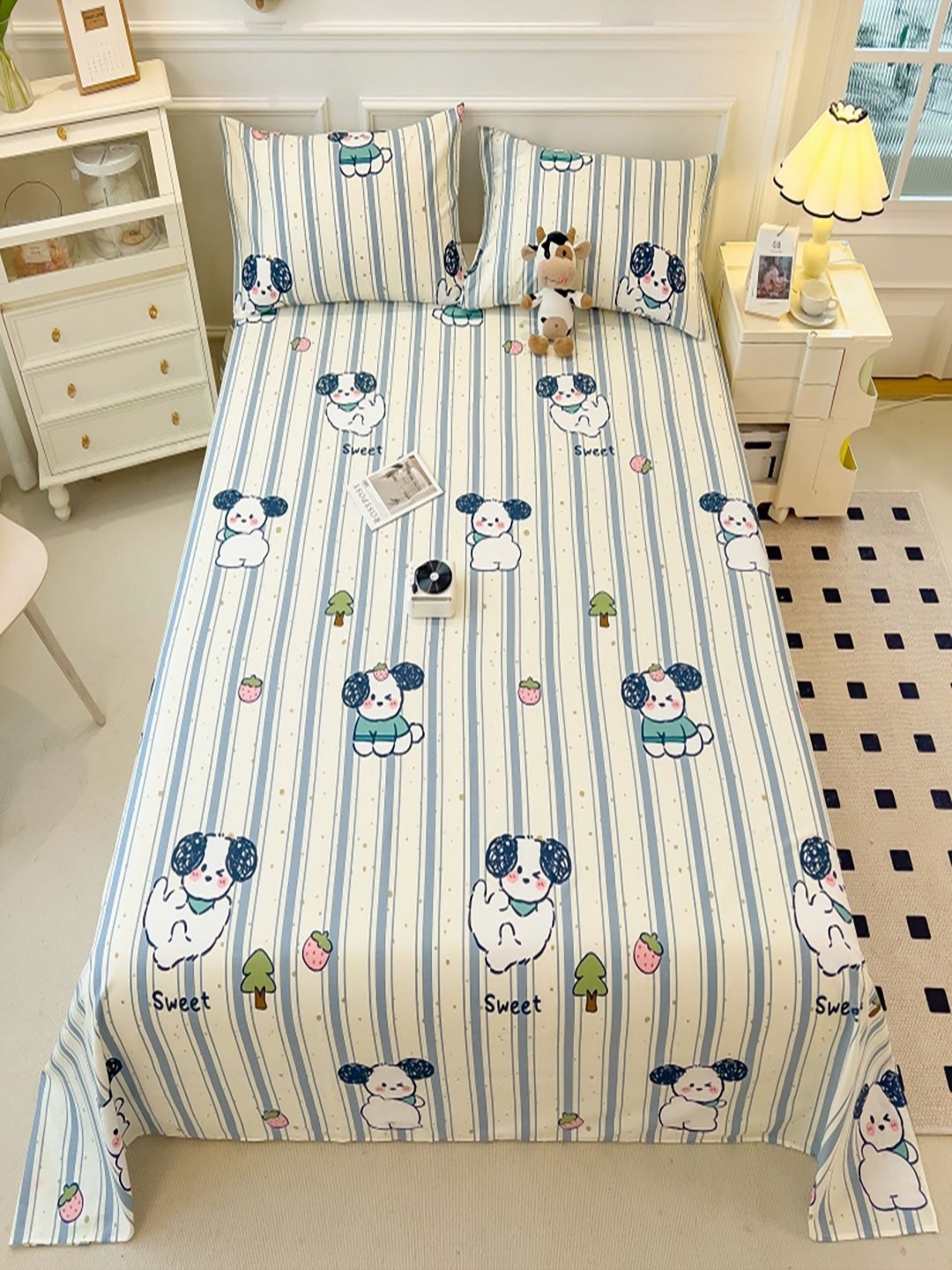 

JC HOME White Cartoon Characters Pure Cotton 220 TC Single Bedsheet Set-2.30 m x 1.60 m
