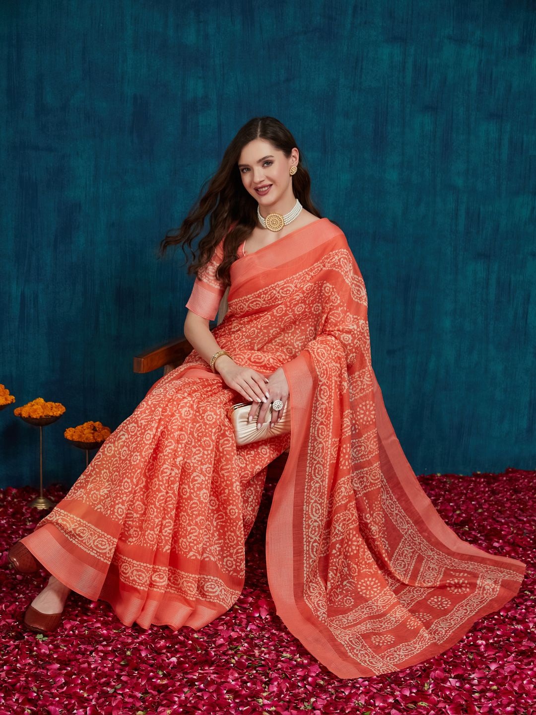 

KAVINDI Batik Printed Linen Saree With Unstitched Blouse Piece, Orange