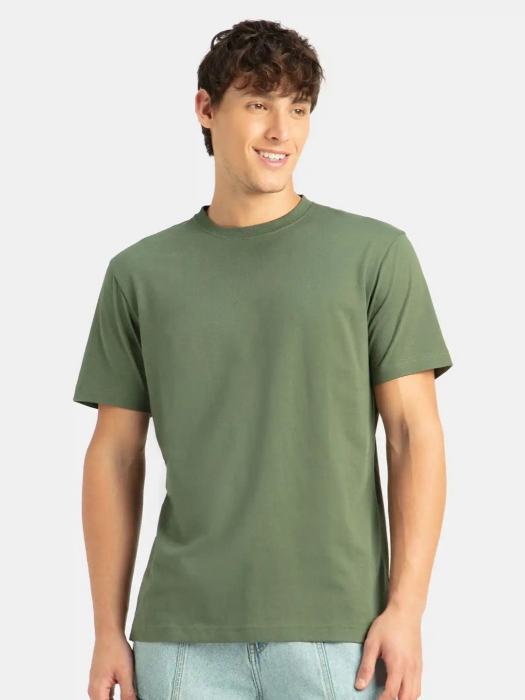

Jockey Men Solid Round Neck T-shirt, Olive