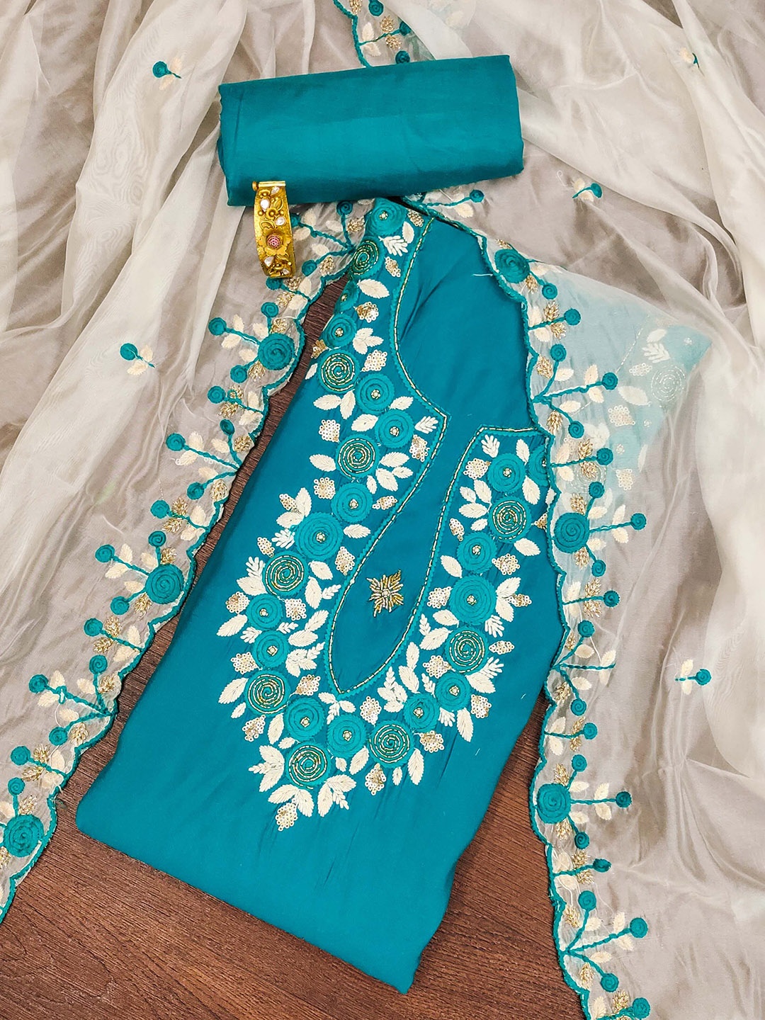 

SHADOW & SAINING Floral Embroidered Thread Work Pure Silk Unstitched Dress Material, Teal