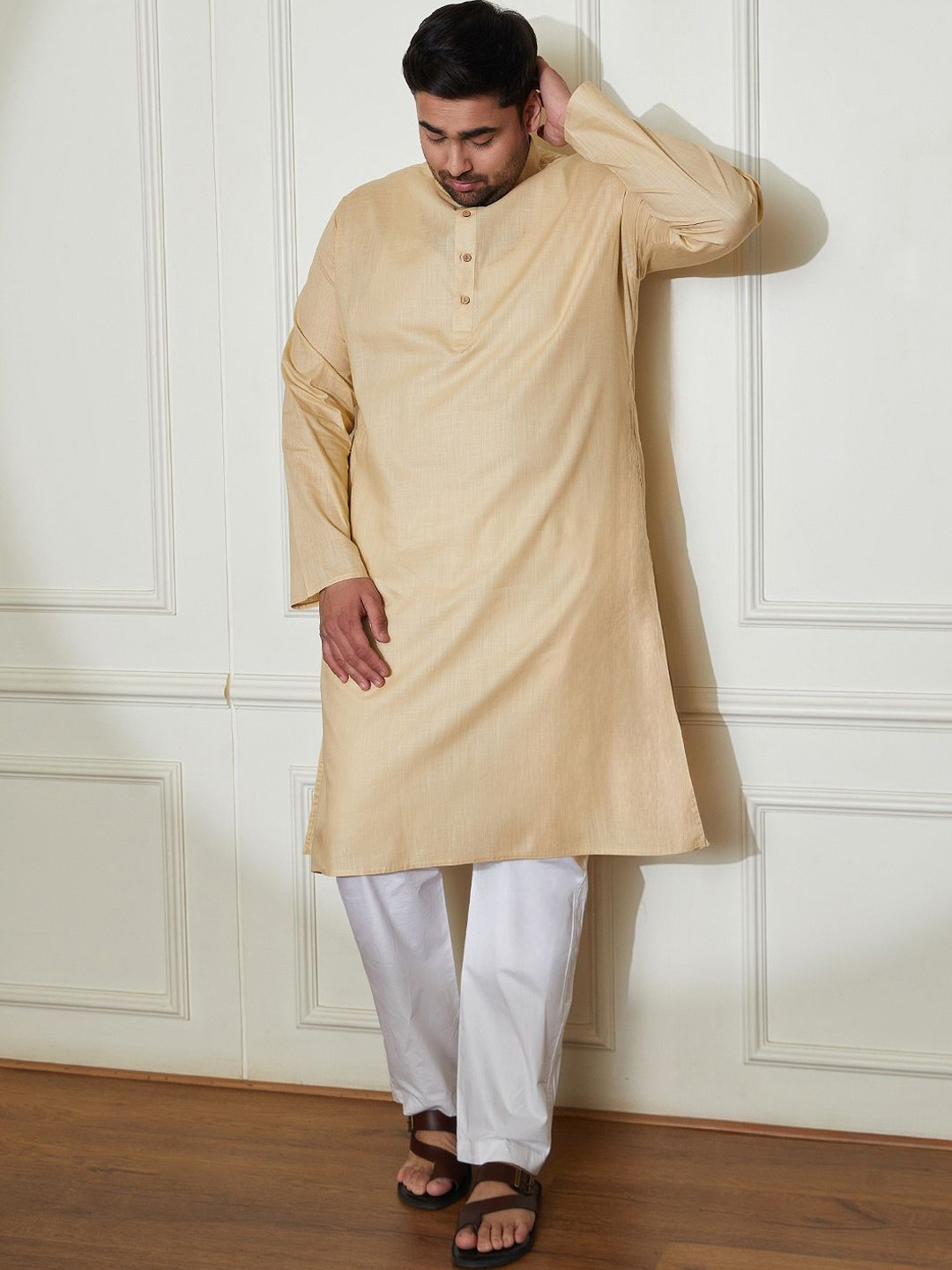 

VASTRAMAY Plus Size Solid Mandarin Collar Straight Kurta With Pyjamas, Beige