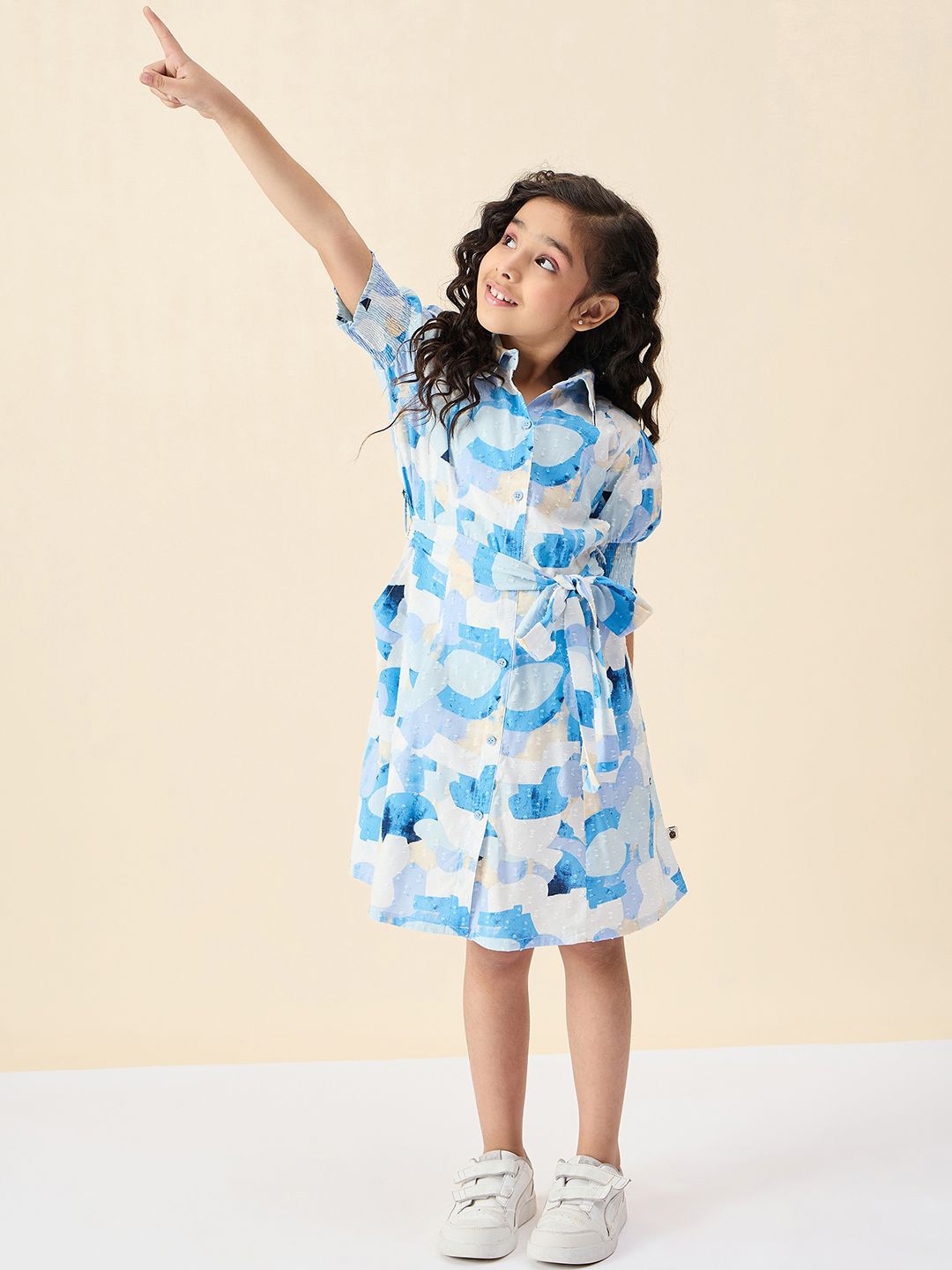 

StyloBug Girl Print Shirt Collar Puff Sleeves Knee Length Shirt Style Dress, Blue