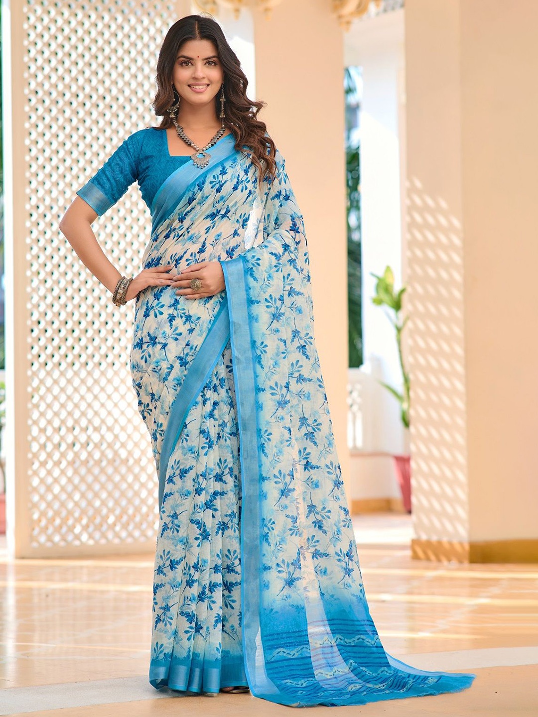 

Mitera Floral Zari Pure Cotton Saree, Blue