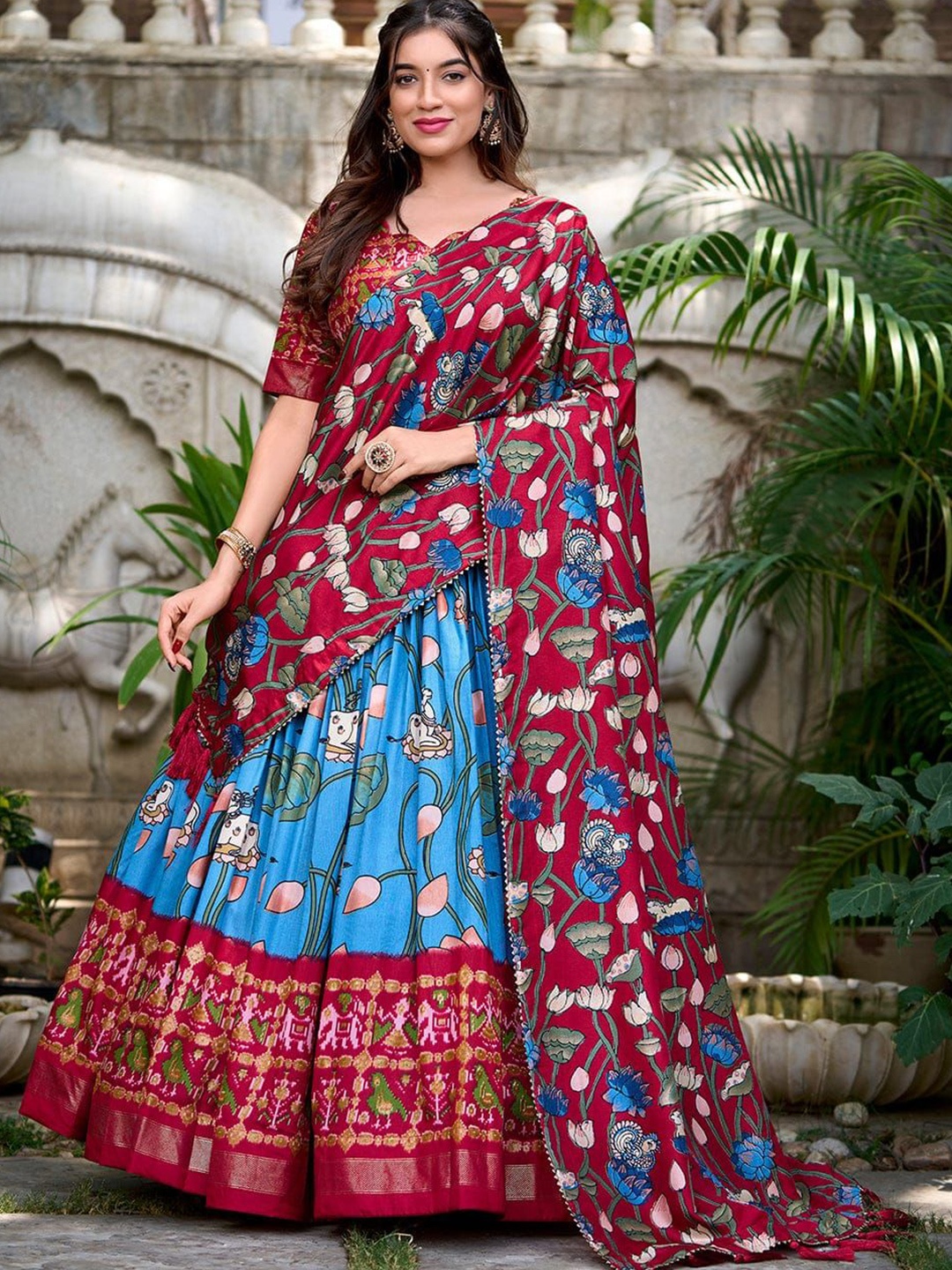 

RADHVI BIZ Floral Printed Lehenga With Semi-Stitched Blouse & Dupatta, Teal