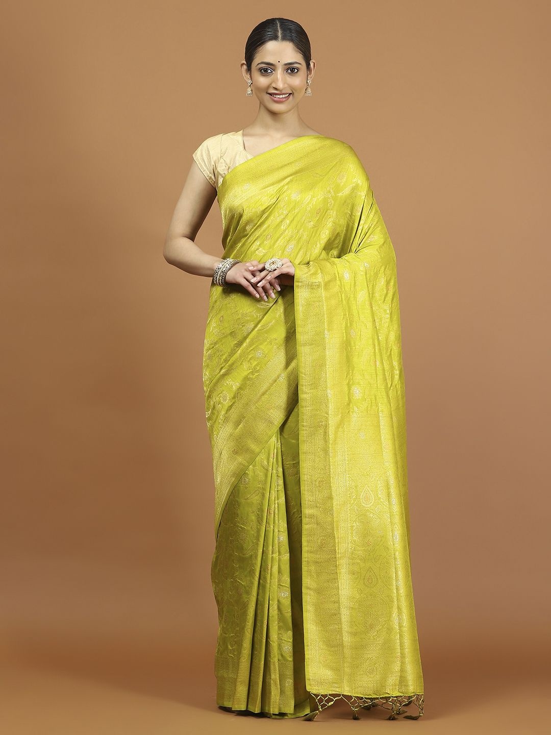 

Meena Bazaar Woven Design Zari Silk Saree With Unstitched Blouse Piece, Green