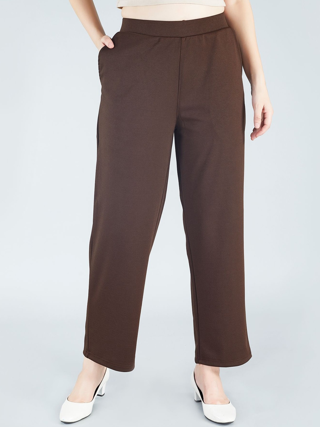

HJ HASASI Women Checked Relaxed Straight Leg Straight Fit Trousers, Brown