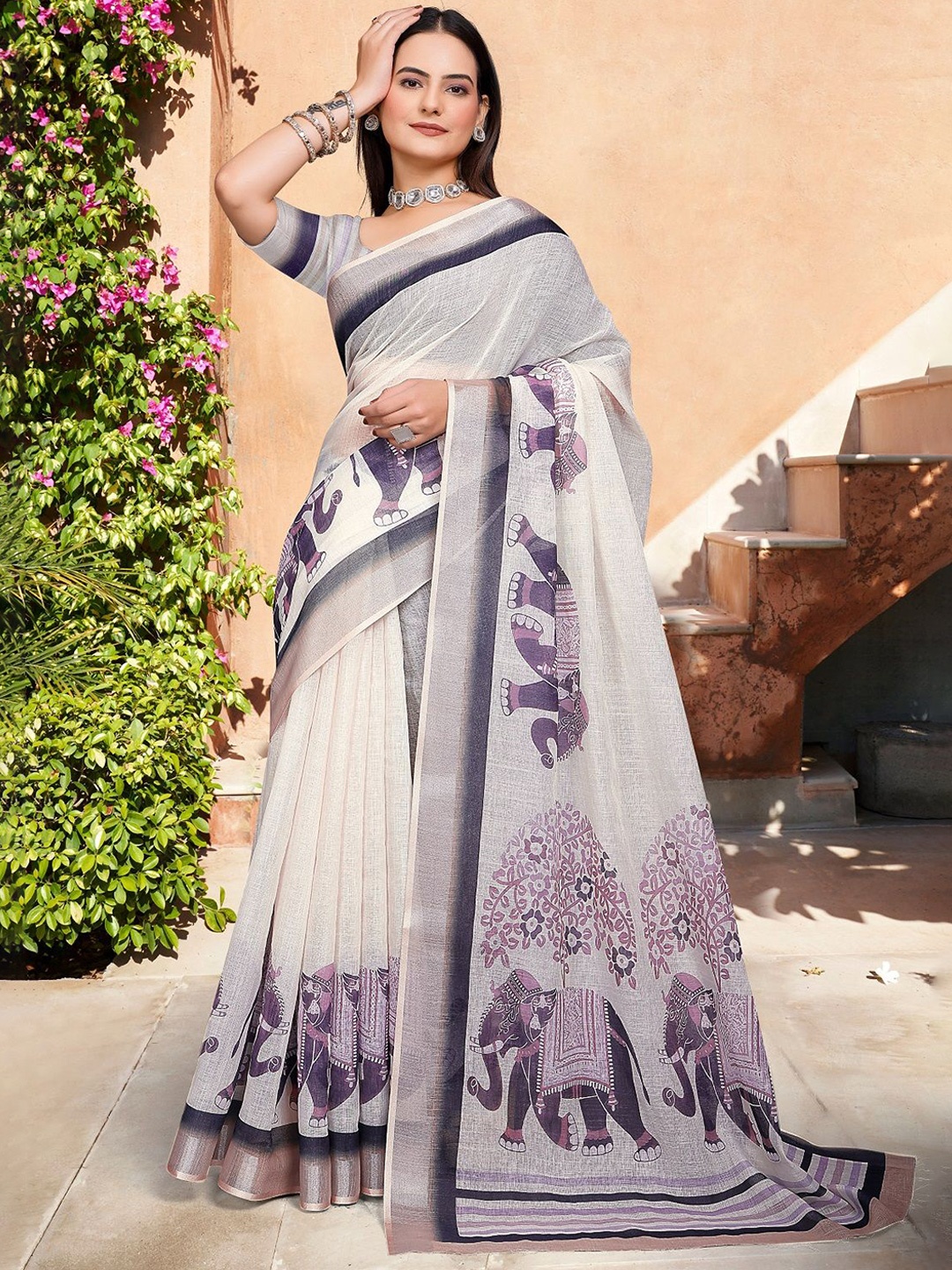 

Sarvada Ethnic Motifs Pure Cotton Saree, Beige