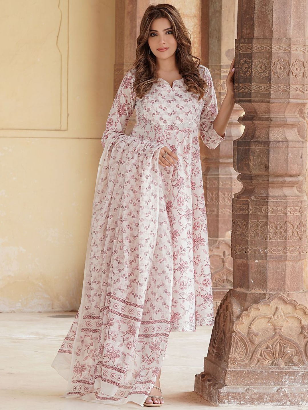 

Jaitpuriya Floral Printed Notch Neck Anarkali Pure Cotton Kurta With Trousers & Dupatta, White