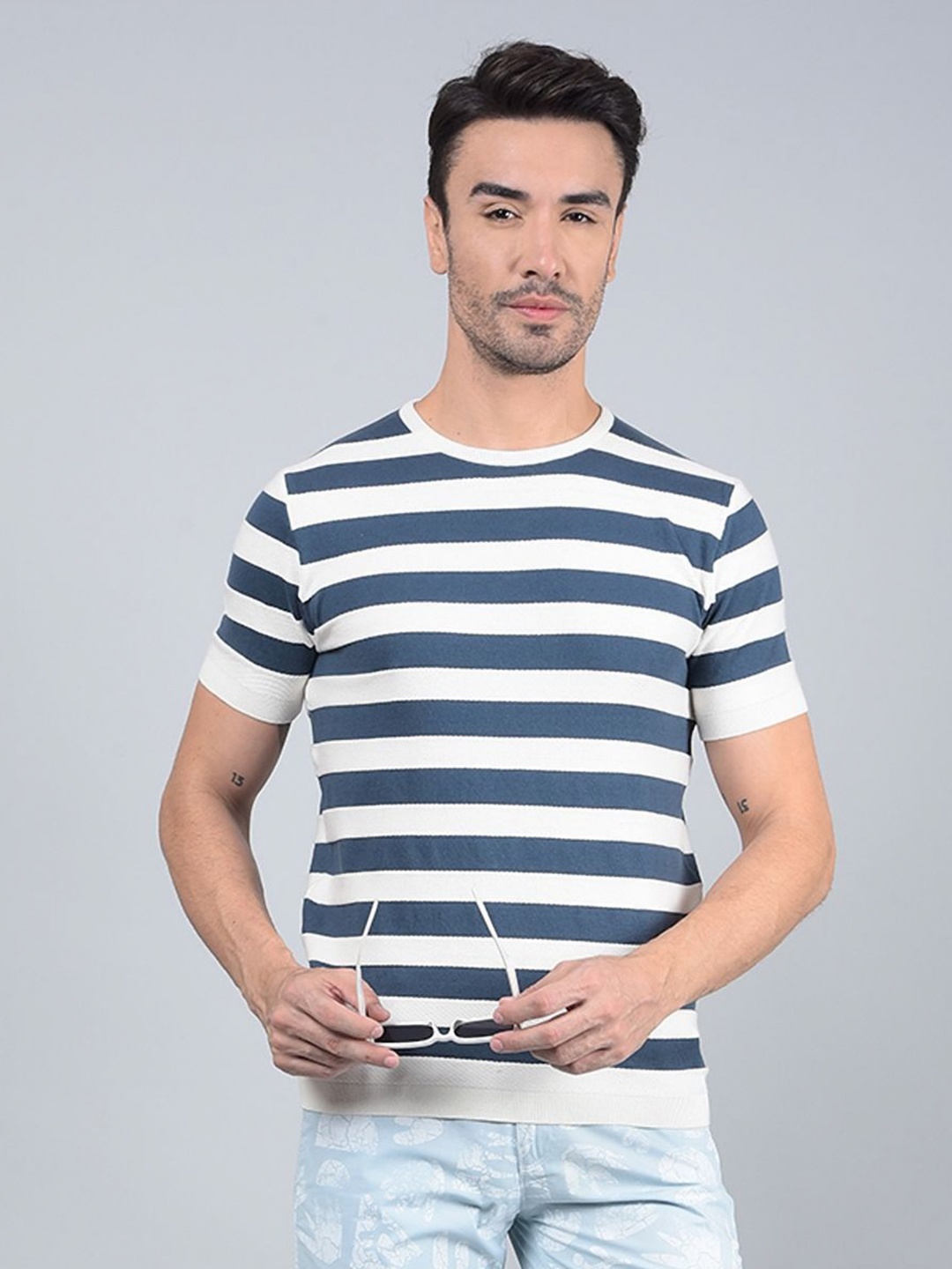 

Crimsoune Club Men Striped Round Neck Cotton Slim Fit T-shirt, Blue