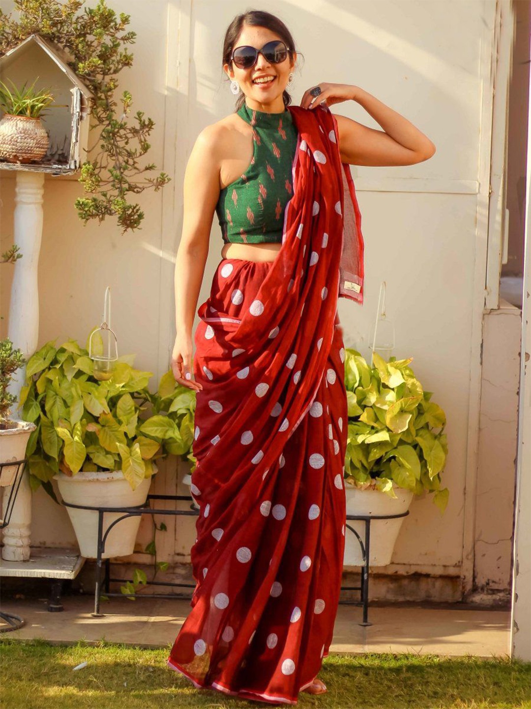 

Mitera Printed Pure Cotton Saree, Red