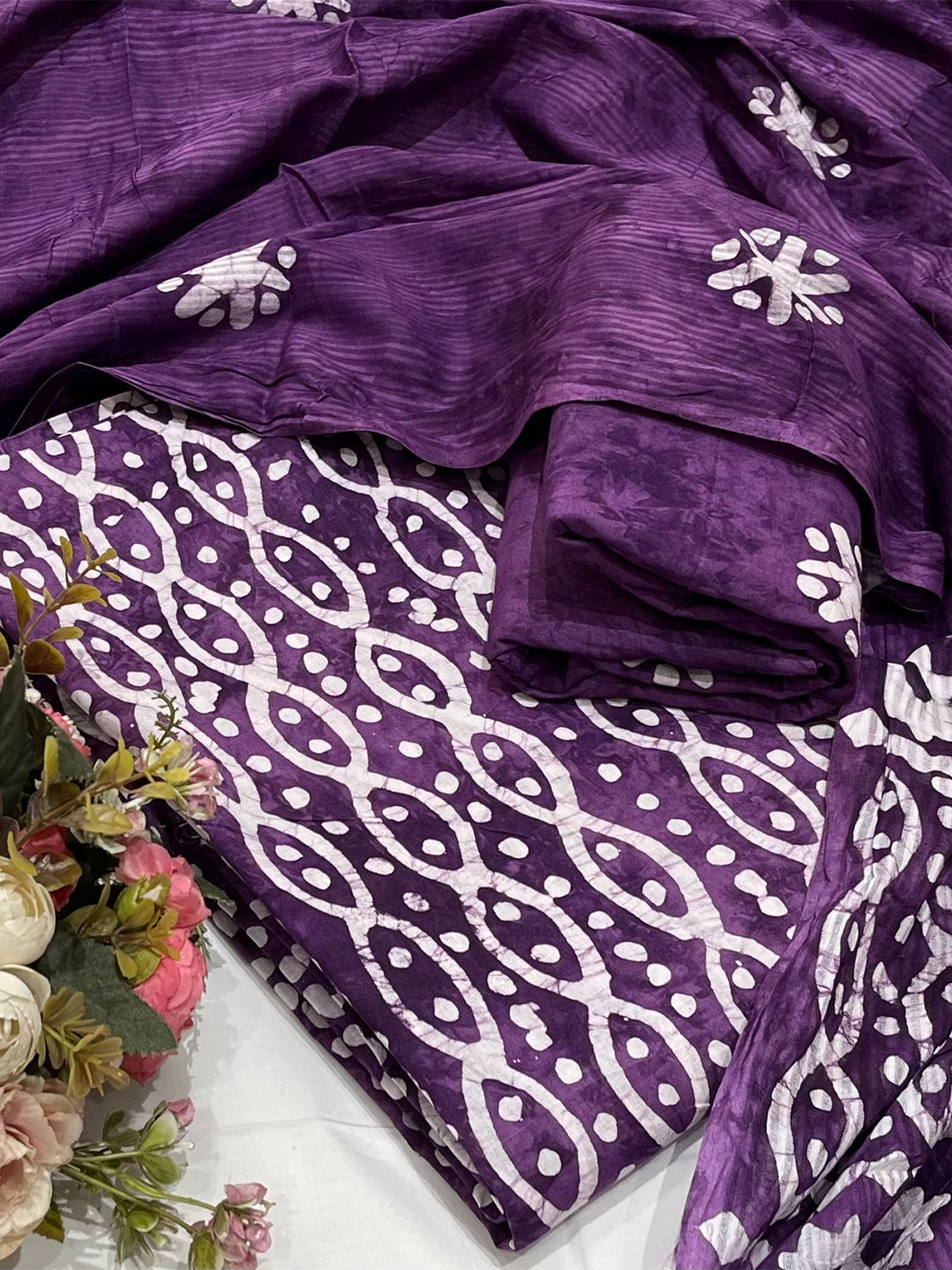 

SALWAR STUDIO Geometric Printed Pure Cotton Unstitched Dress Material, Purple