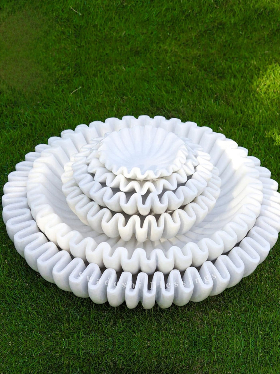 

Swadeshi Blessings White Ruffle Marble Decorative Bowl 15.24 cm