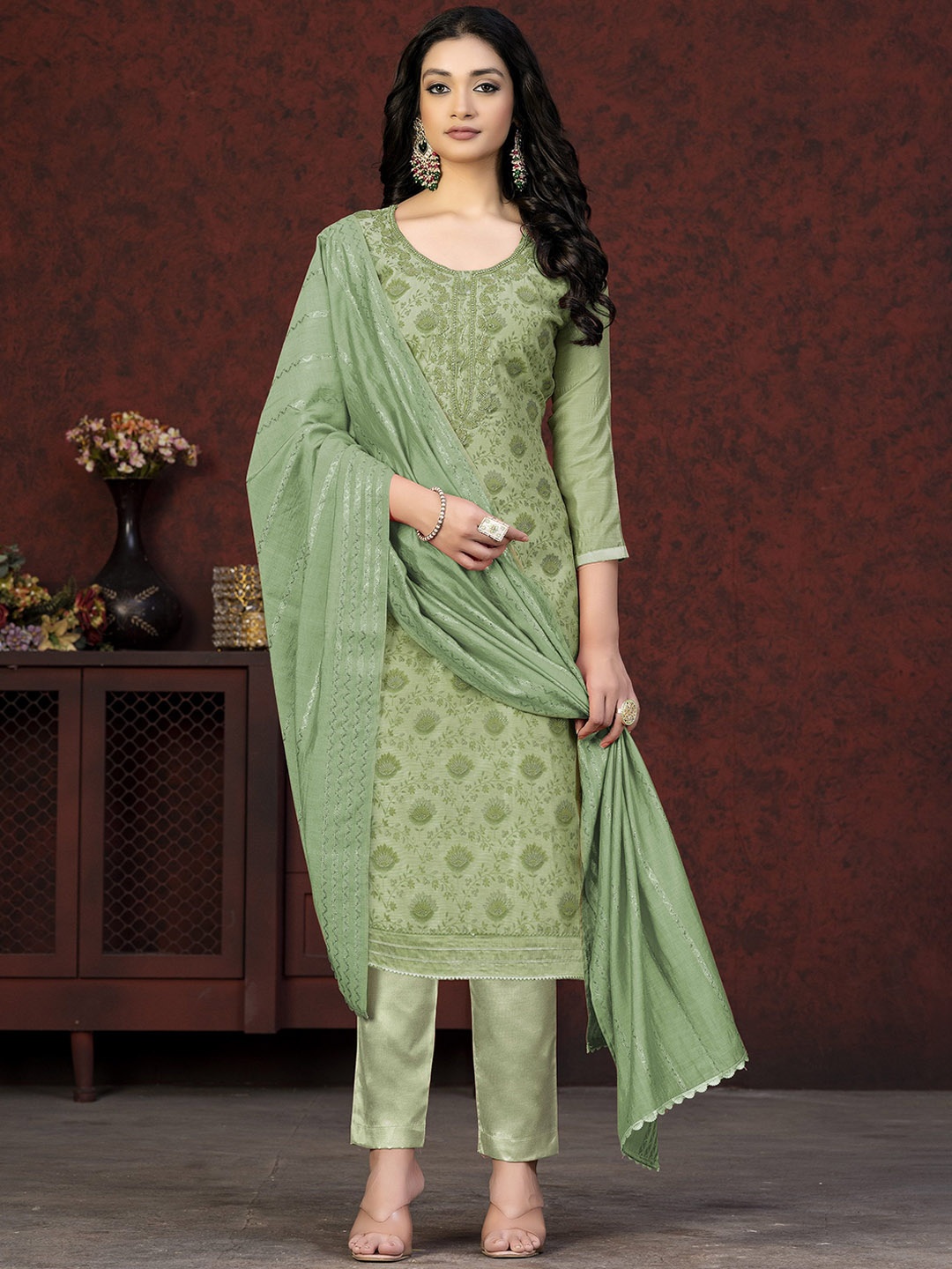 

SHADOW & SAINING Floral Printed Beaded Semi-Stitched Dress Material, Green