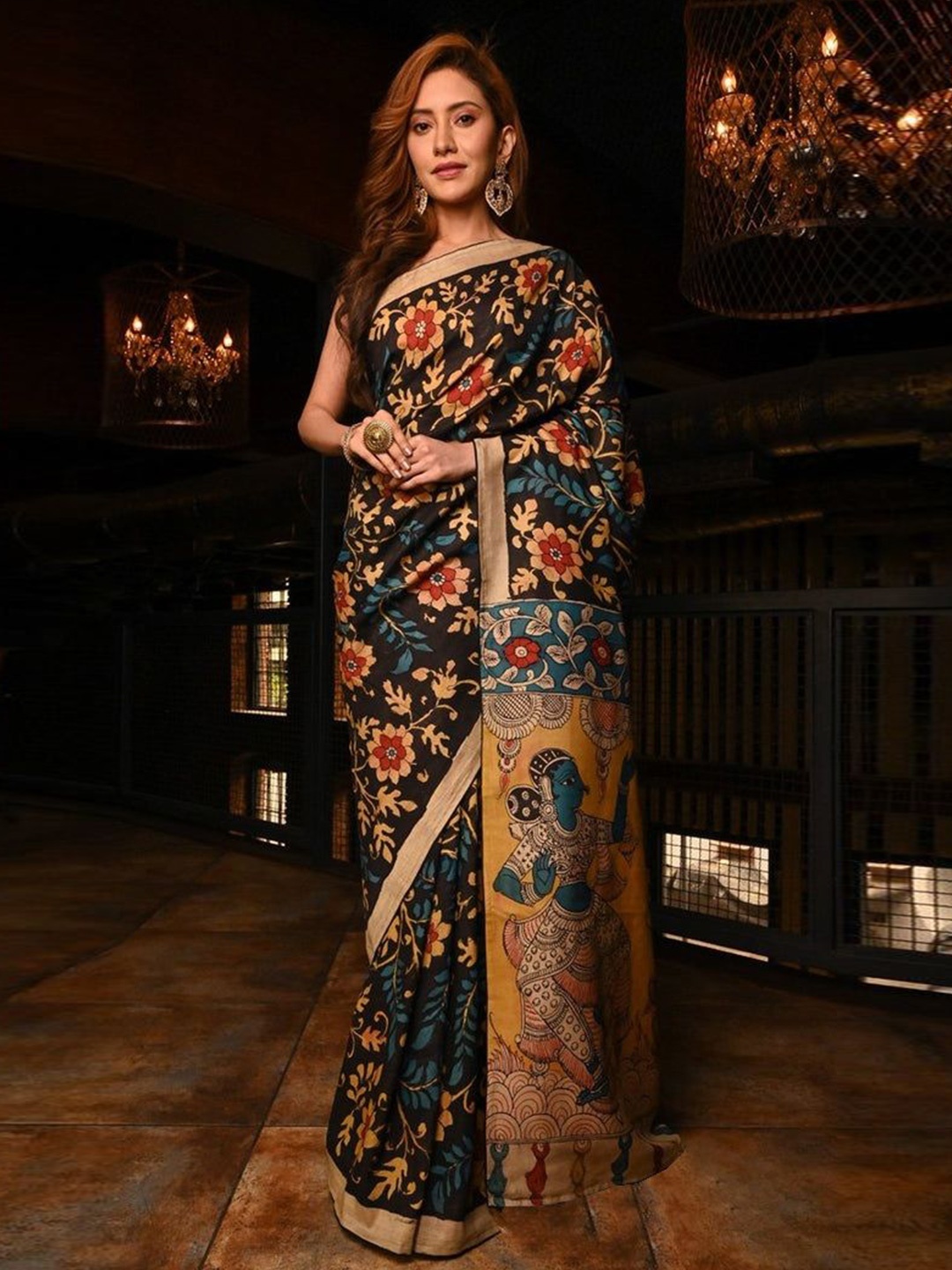 

Sarvada Floral Pure Cotton Saree, Black