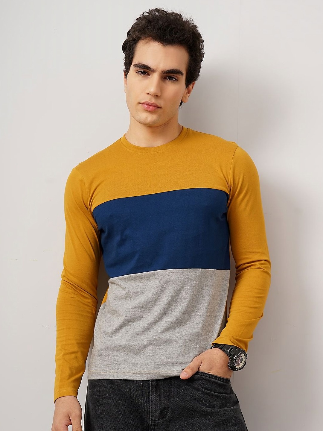 

Genoa Colourblocked Round Neck Cotton Slim Fit T-shirt, Mustard