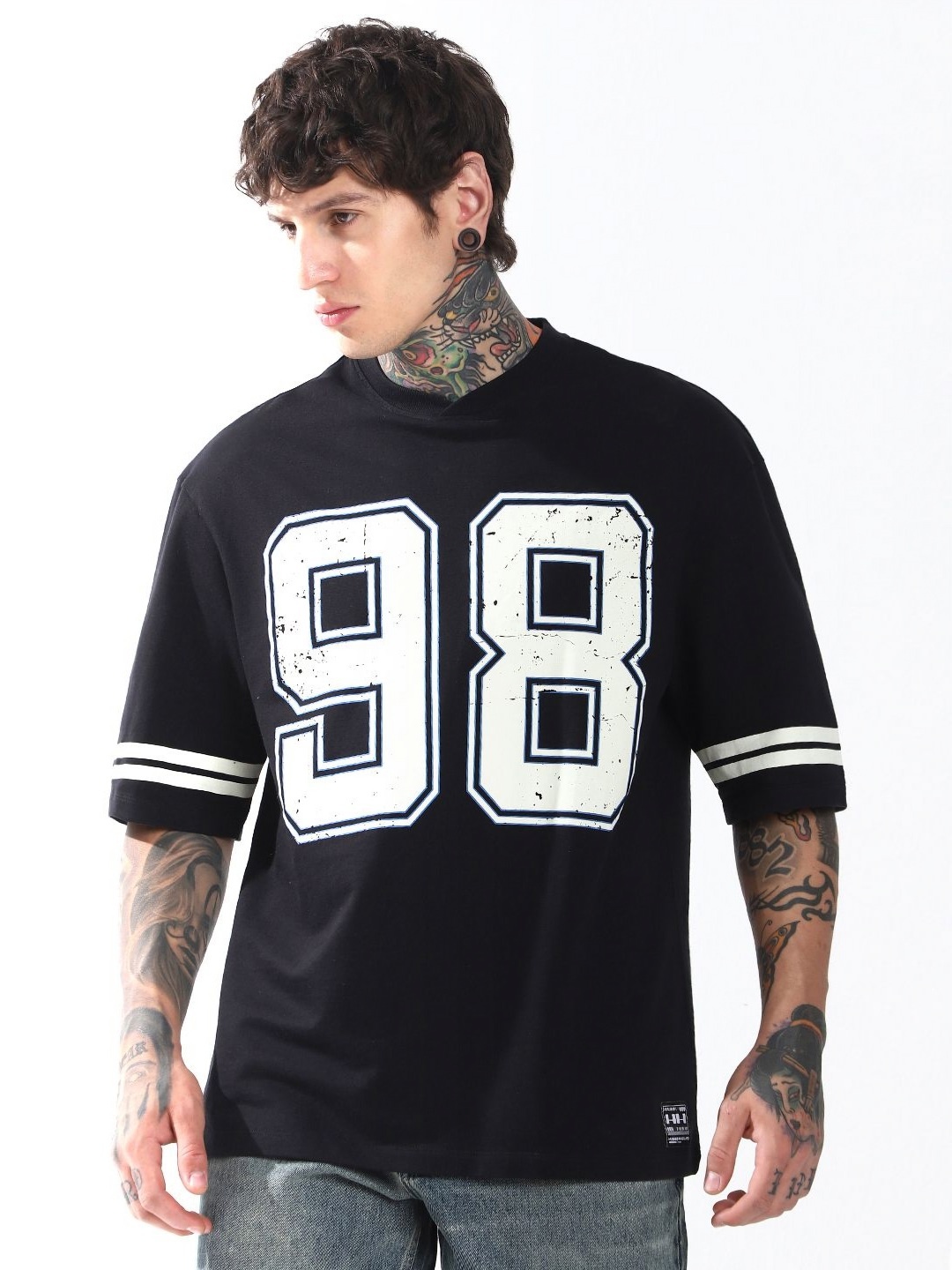 

Hubberholme Men Typography Printed Round Neck Cotton Oversized T-shirt, Black