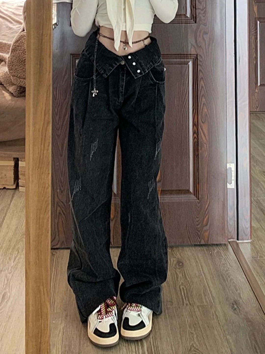 

StyleCast Women Straight Fit High-Rise Low Distress Jeans, Black