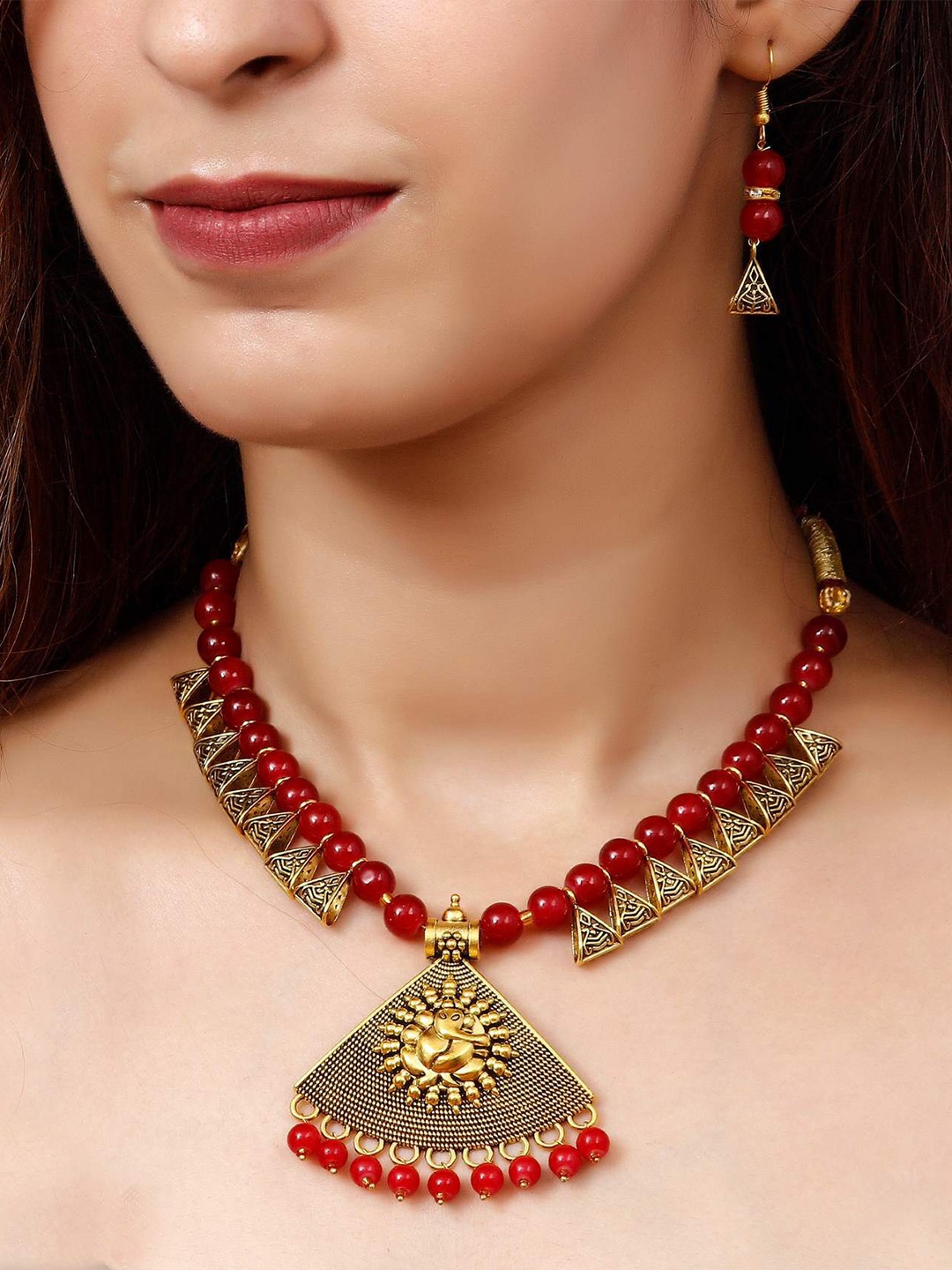 

ahoora Gold-Plated Beaded Jewellery Set