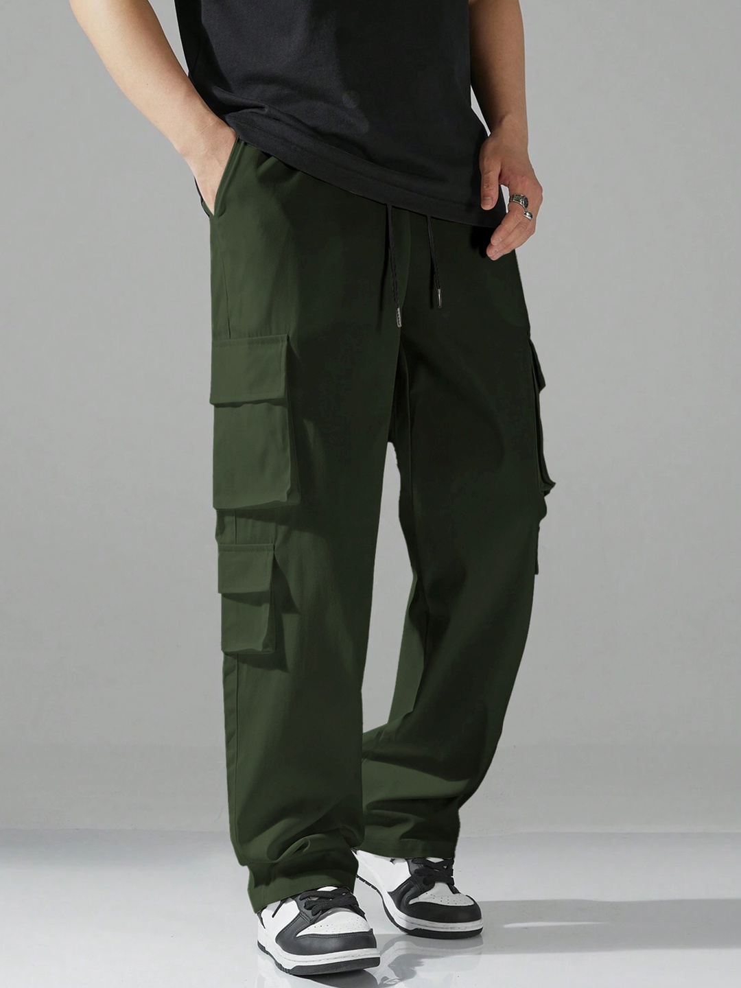 

BAESD Men Relaxed Fit Mid-Rise Cotton Cargos, Green