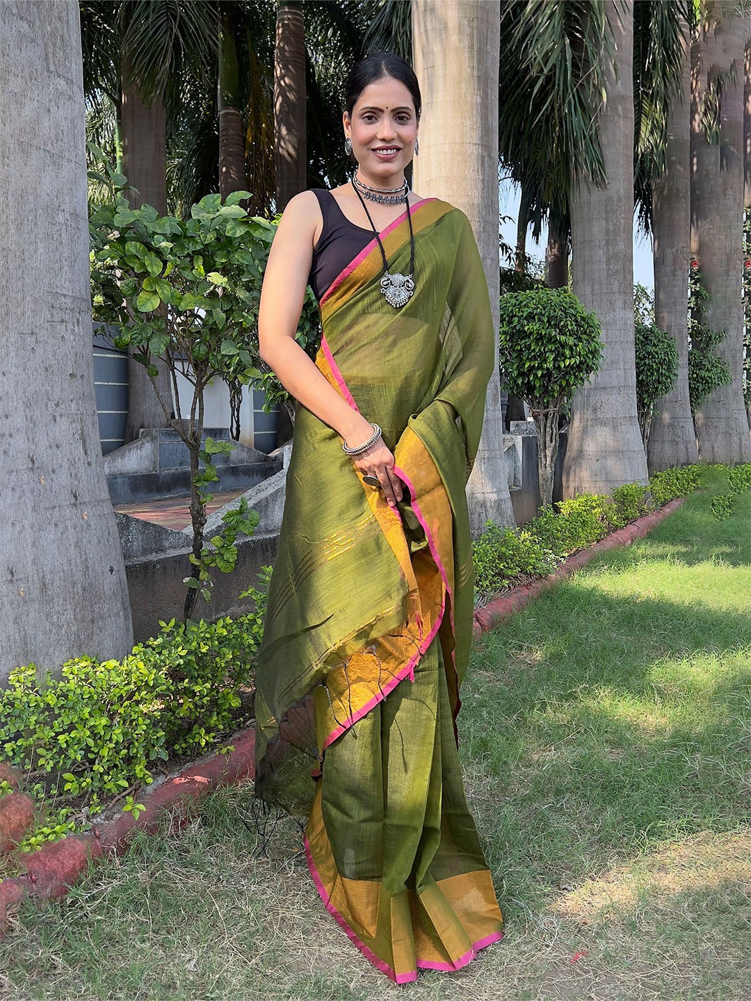 

Anouk Women Pure Cotton Saree, Green