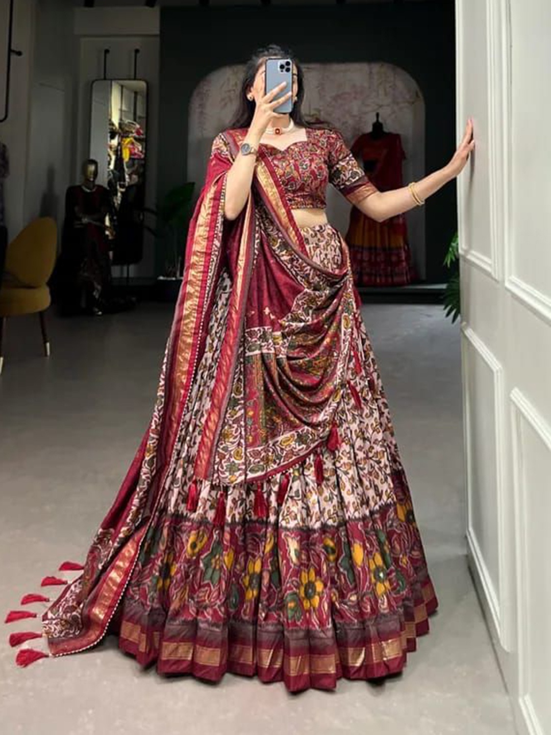 

RADHVI BIZ Floral Printed Silk Ready to Wear Lehenga & Semi-Stitched Blouse With Dupatta, Red