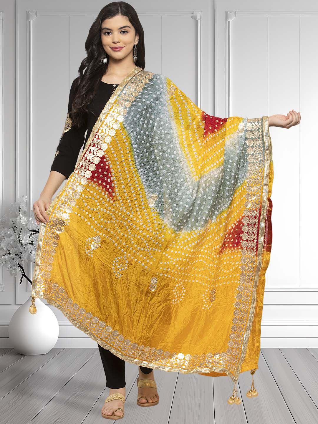 

Moda Rapido Bandhani Printed Gotta Patti Dupatta, Yellow