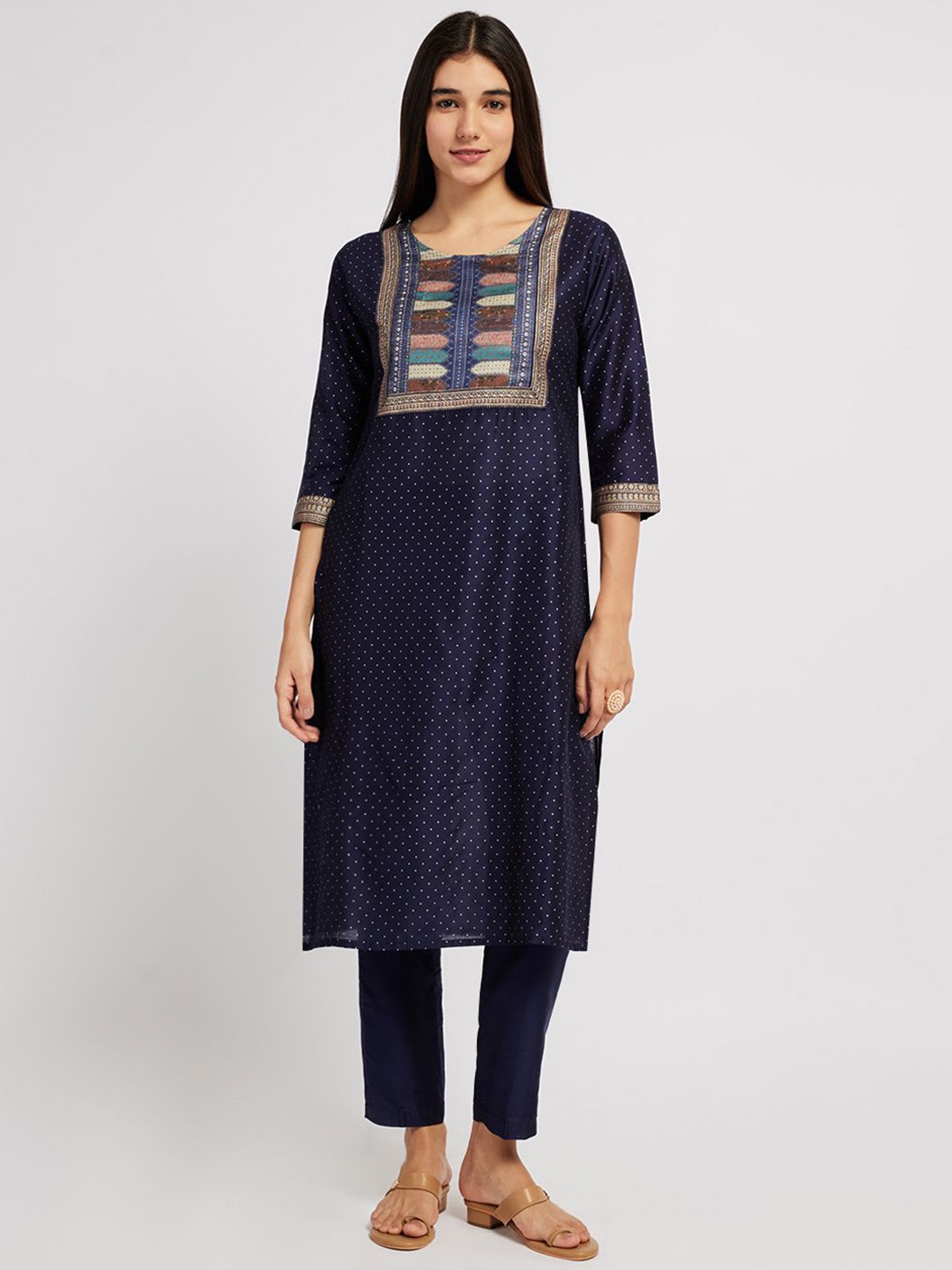 

Span Printed Sequinned Kurta, Blue